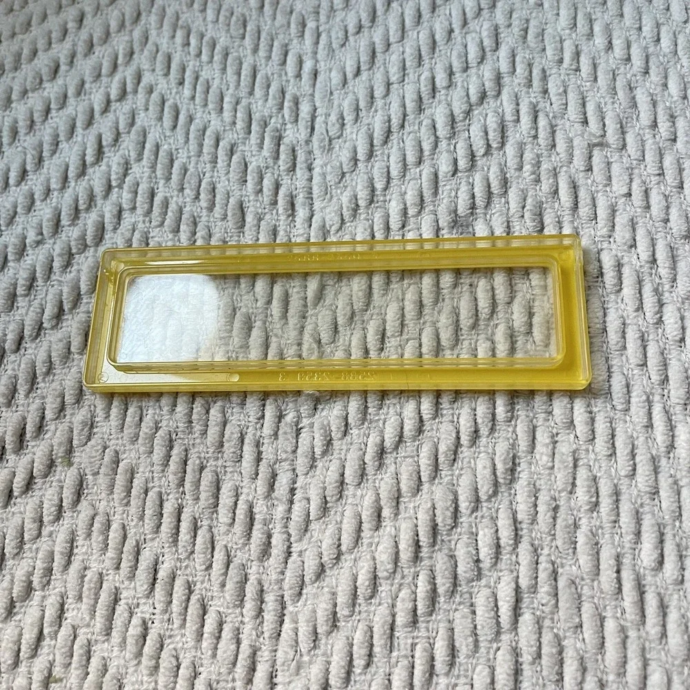BARBIE DOLL FURNITURE DREAM HOUSE‎ 1978 REPLACEMENT YELLOW WINDOW 2359